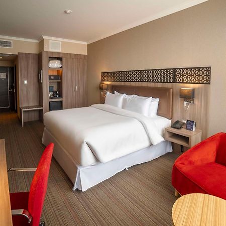 Hotel Doubletree By Hilton Trujillo Encalada Esterno foto