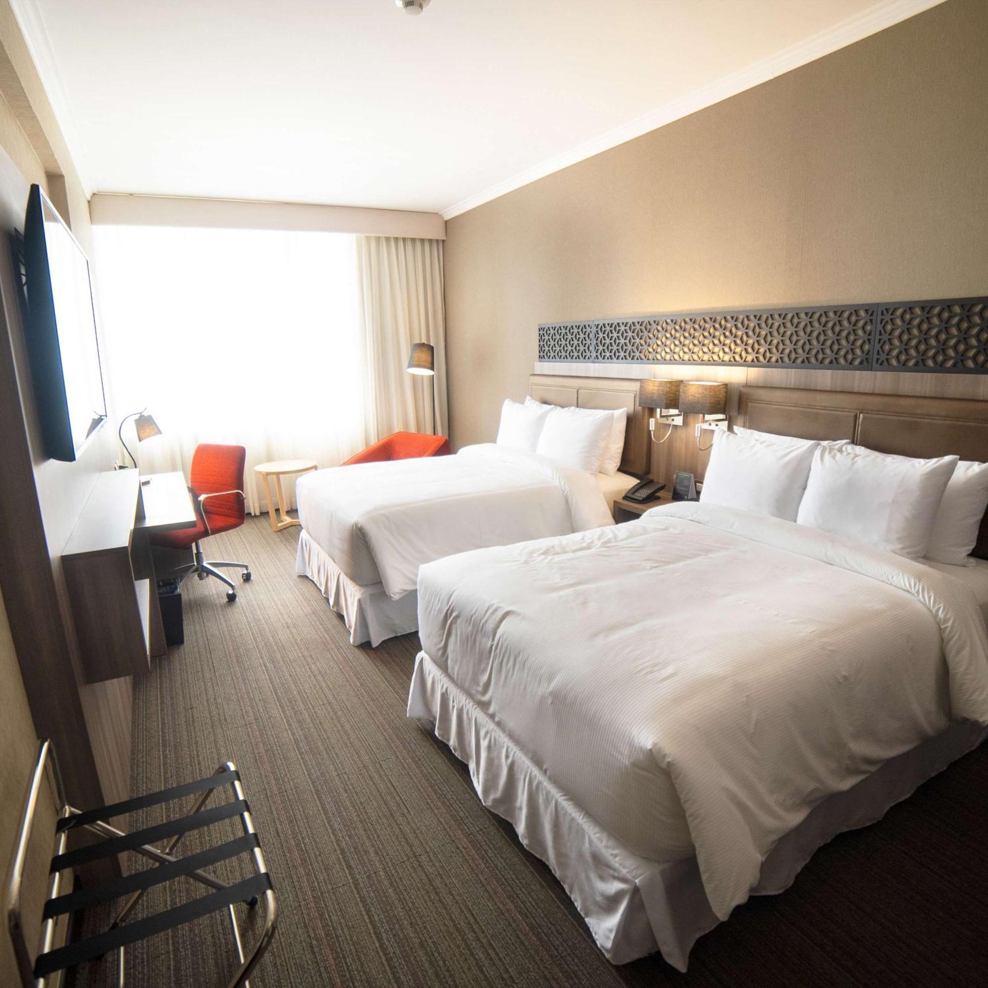 Hotel Doubletree By Hilton Trujillo Encalada Esterno foto