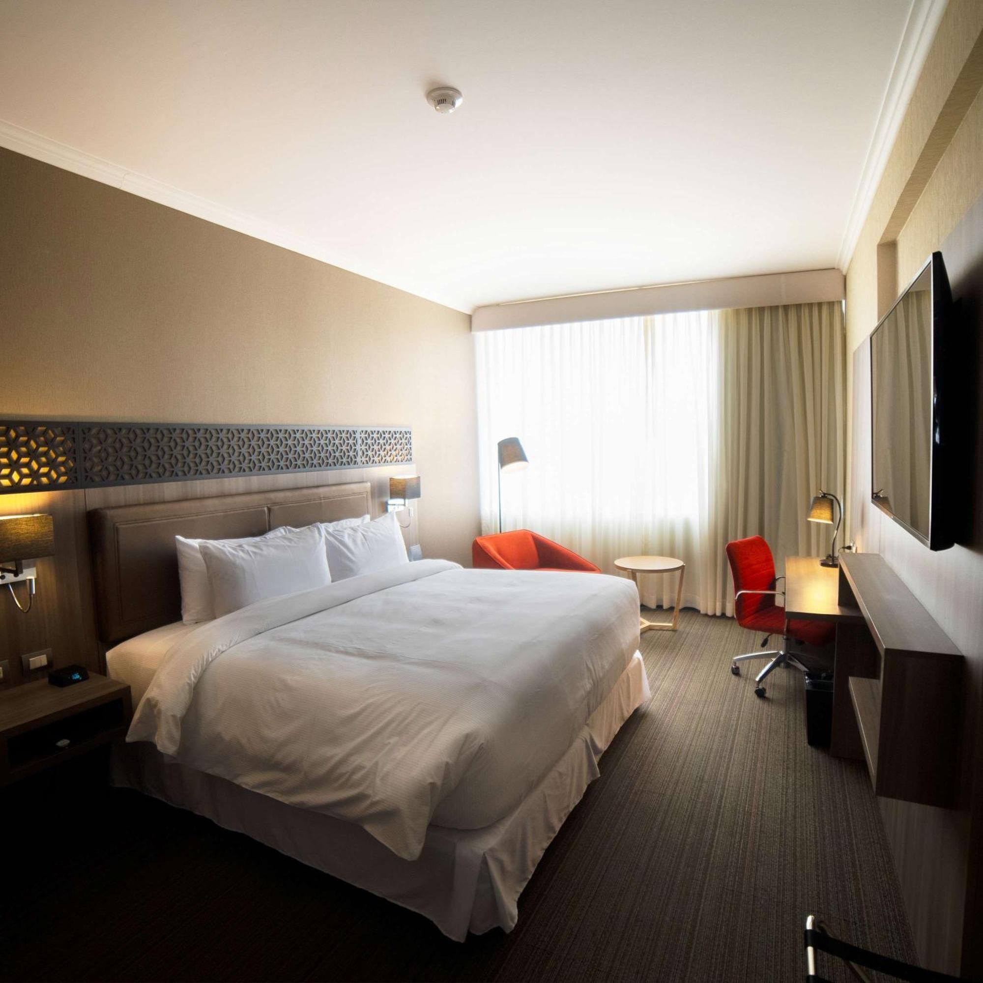 Hotel Doubletree By Hilton Trujillo Encalada Esterno foto